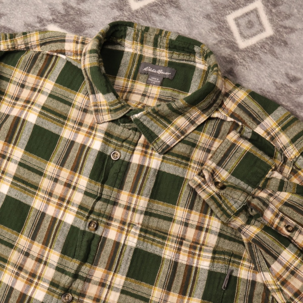 Eddie Bauer Green Plaid Flannel Shirt Mens Large Long Sleeve Cotton Button Down